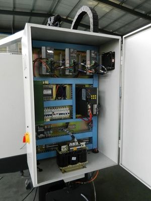 금속 자동 XK7136 CNC 밀링 머신